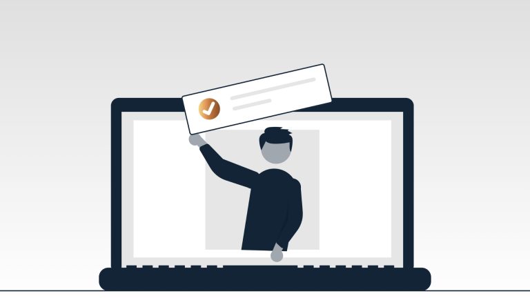 Professionista completa con successo un’attività digitale su computer